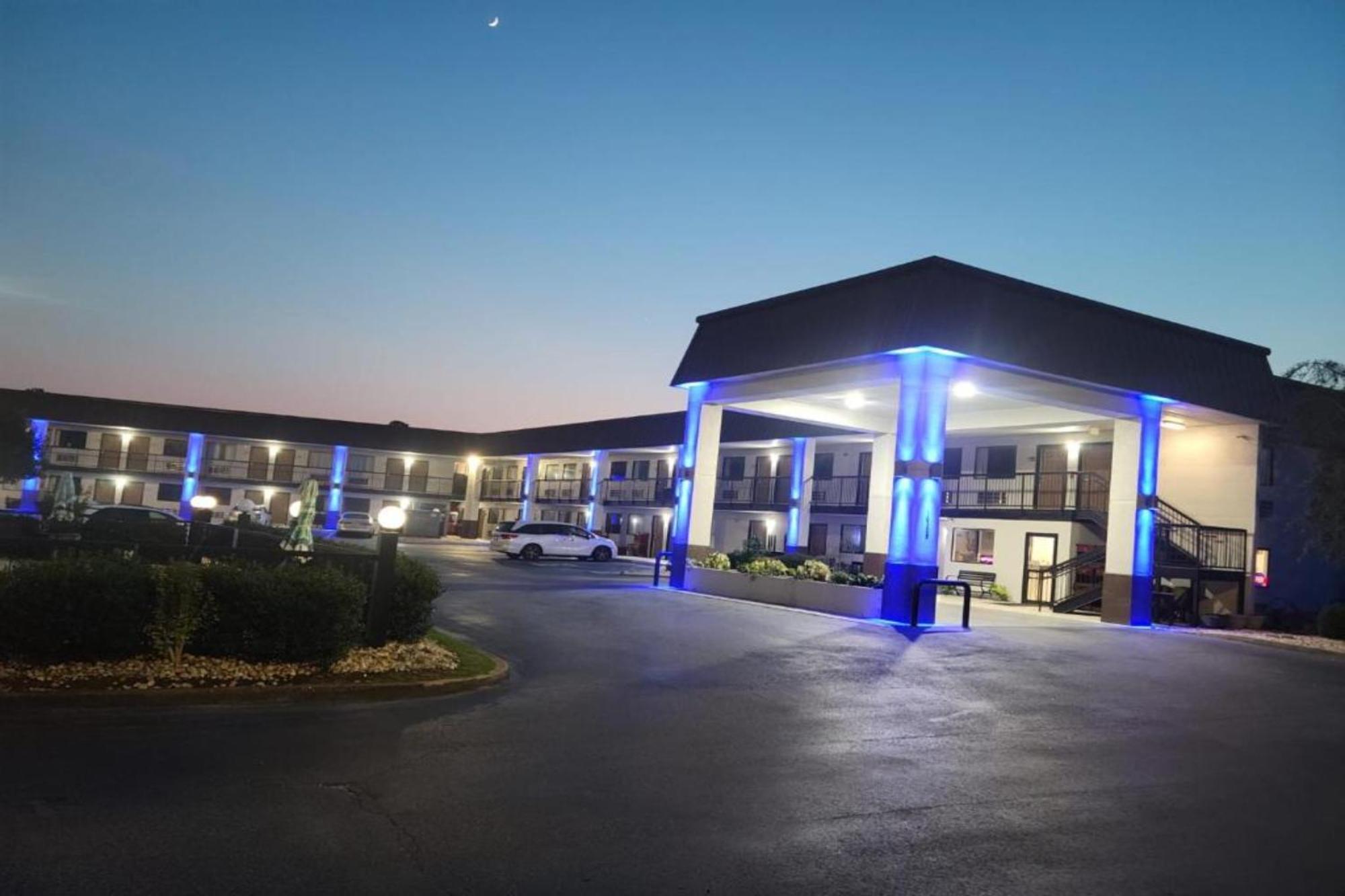 Western Motel, Томасвілл Екстер'єр фото
